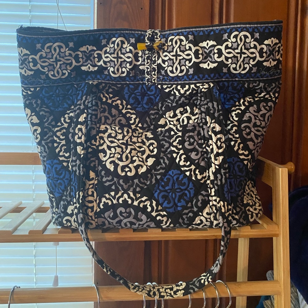 Vera Bradley tote
